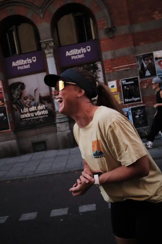 Löpare från Stockholm Summer Run Club i action